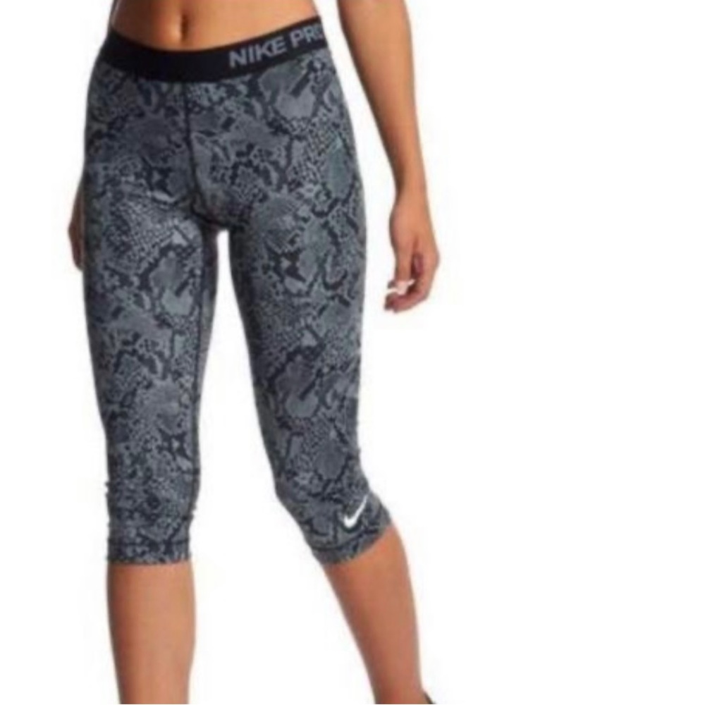 NIKE PRO DRI-FIT TRAINING SNAKE PRINT